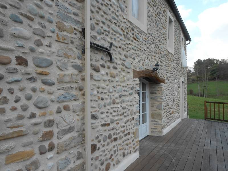 Rejointoiement façades à Lucq-de-Béarn
