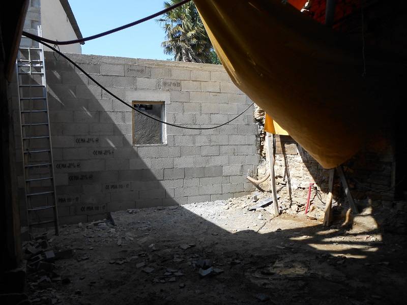 Maçonnerie de rénovation à Angous